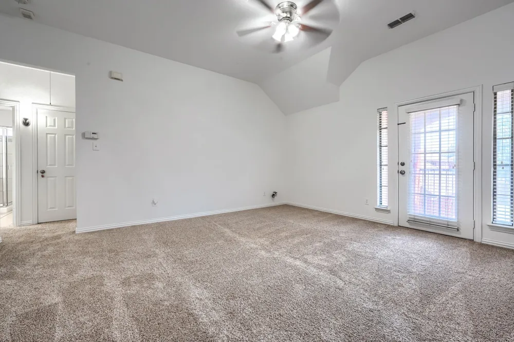1127 Valley Vista Drive Irving, TX 75063