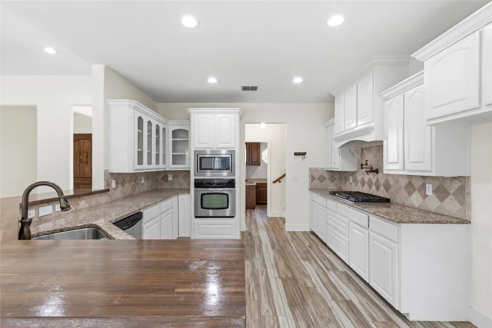 544 Hubbard Circle Nevada, TX 75173