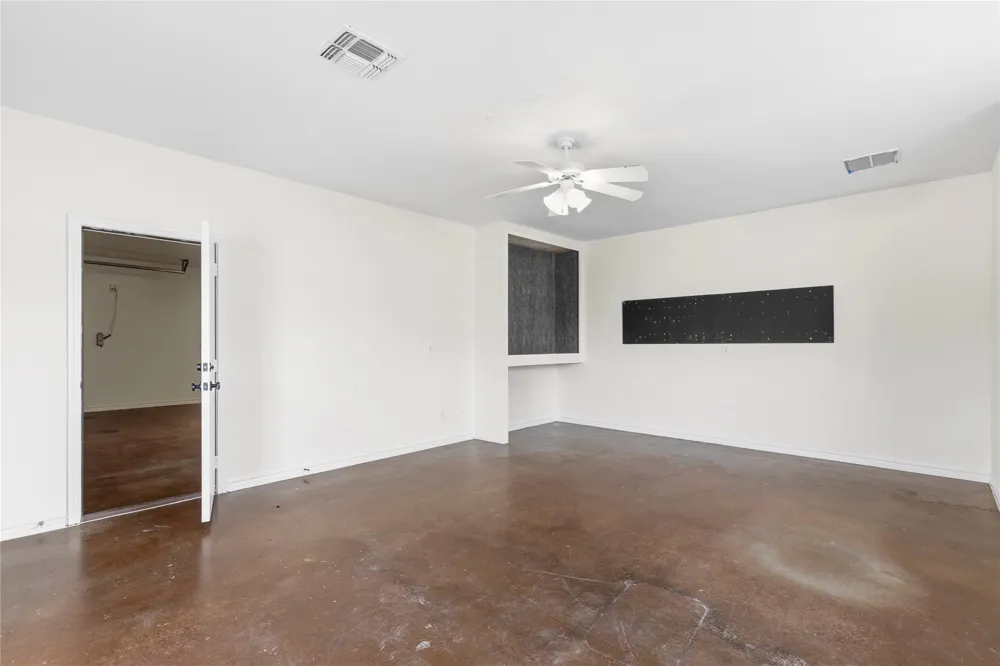 544 Hubbard Circle Nevada, TX 75173