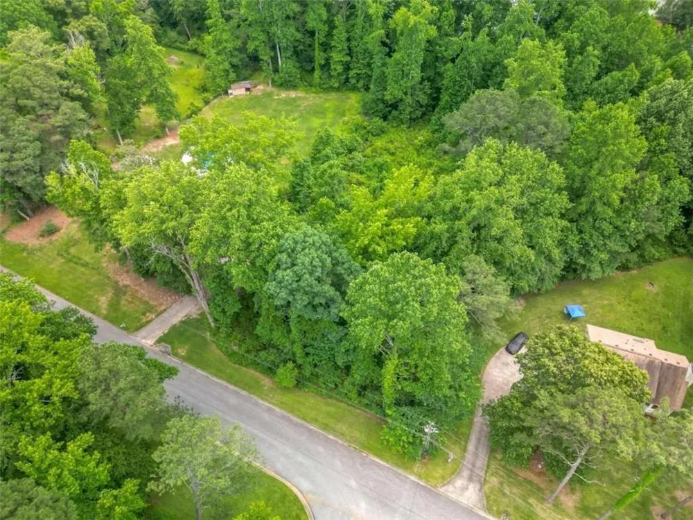 6990 Oak Leaf Drive Fairburn, GA 30213