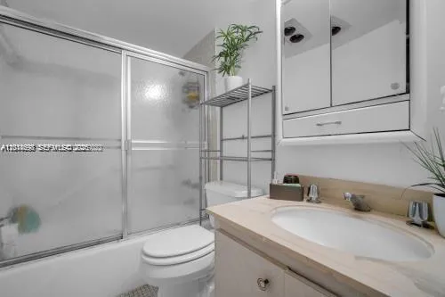 1950 S Ocean Dr #4D Hallandale Beach, FL 33009