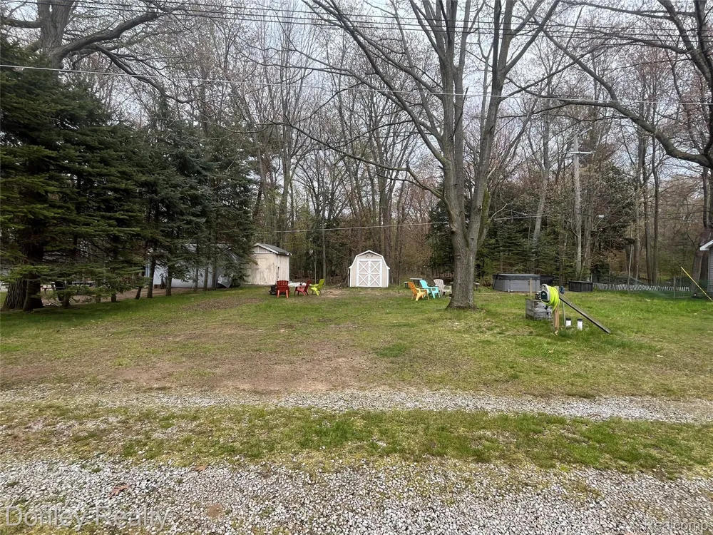 977 Port Austin Road Port Austin Township, MI 48467