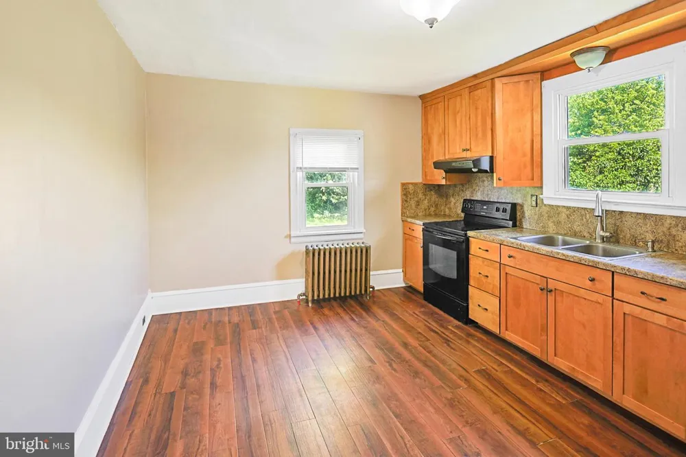 1131 E LIZARD CREEK ROAD Lehighton, PA 18235
