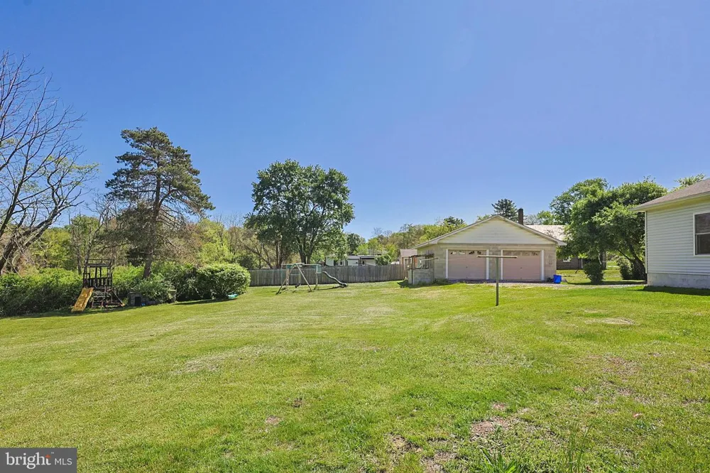 1131 E LIZARD CREEK ROAD Lehighton, PA 18235