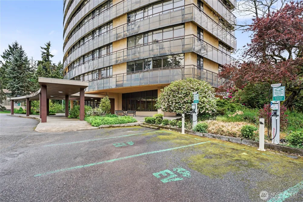 1910 Evergreen Park Drive SW #504 Olympia, WA 98502