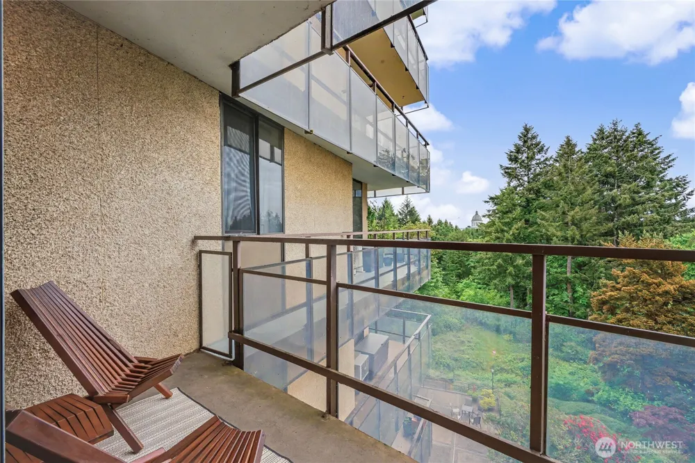 1910 Evergreen Park Drive SW #504 Olympia, WA 98502