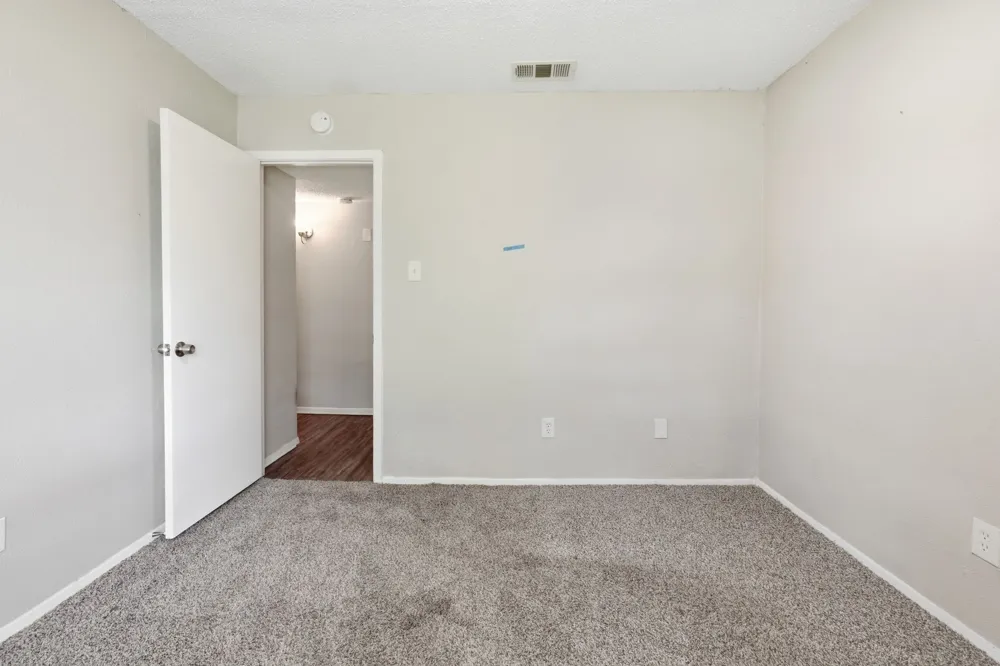 1137 Meadow Creek Court Lancaster, TX 75146