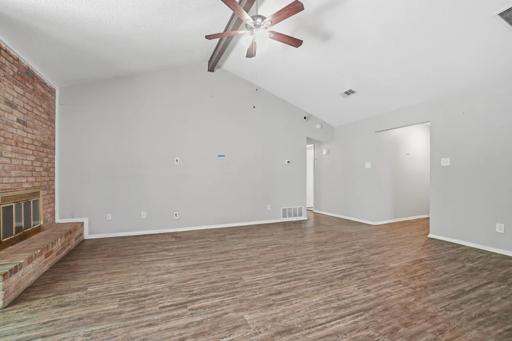 1137 Meadow Creek Court Lancaster, TX 75146