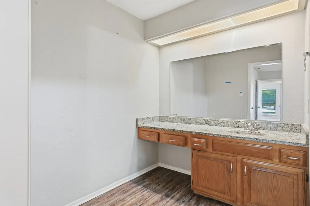 1137 Meadow Creek Court Lancaster, TX 75146