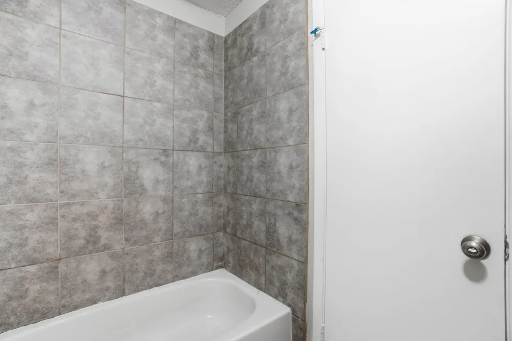 1137 Meadow Creek Court Lancaster, TX 75146