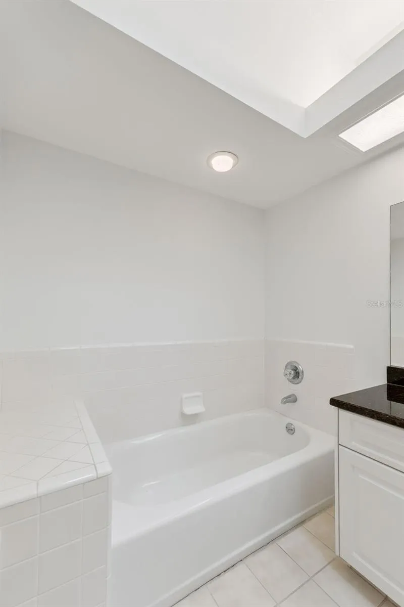 10 ENCLAVE DRIVE Winter Haven, FL 33884