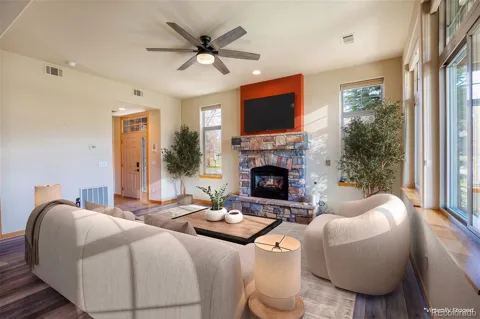 170 Allegra Drive #170