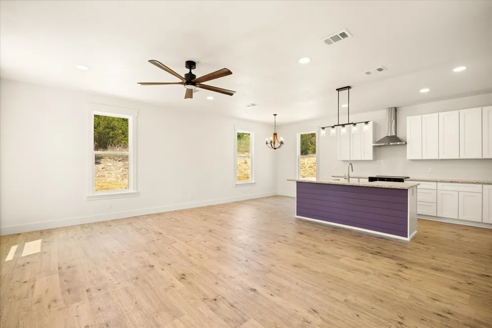 4470 Skyline Drive Bluff Dale, TX 76433
