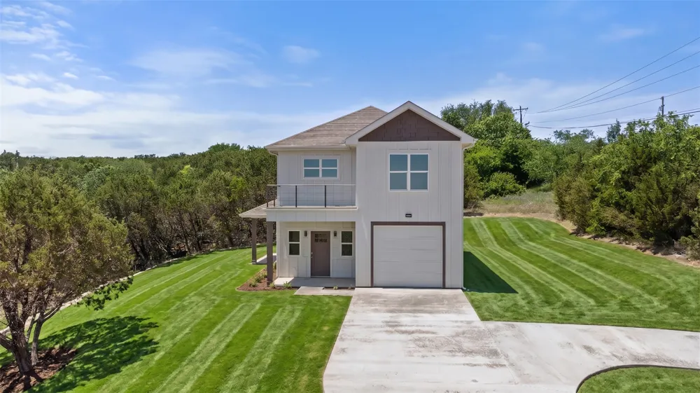 4470 Skyline Drive Bluff Dale, TX 76433