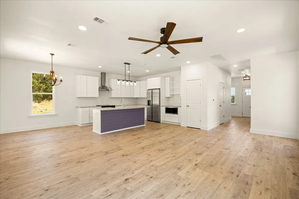 4470 Skyline Drive Bluff Dale, TX 76433