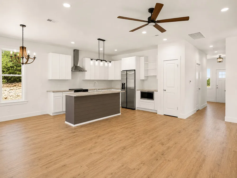 4470 Skyline Drive Bluff Dale, TX 76433