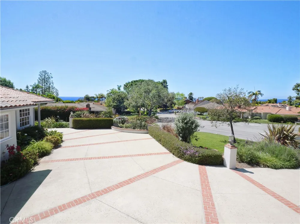 700 Yarmouth Road Palos Verdes Estates, CA 90274