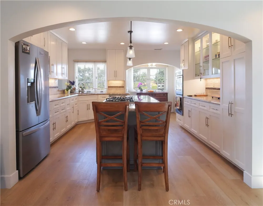 700 Yarmouth Road Palos Verdes Estates, CA 90274