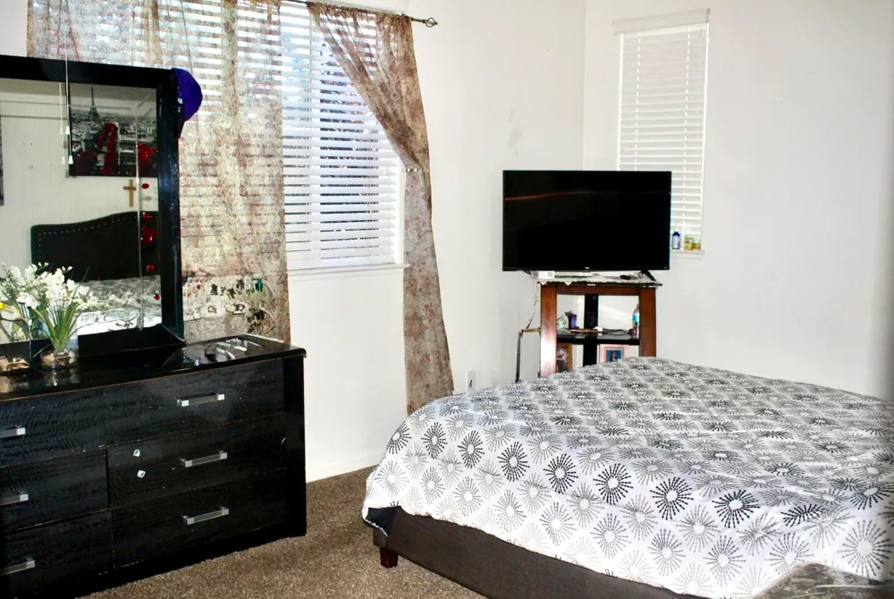 557 Stetson Drive Oakdale, CA 95361