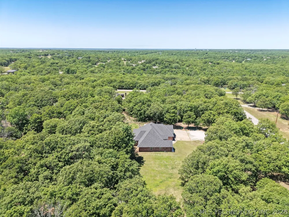 9074 W 157th Street Skiatook, OK 74070