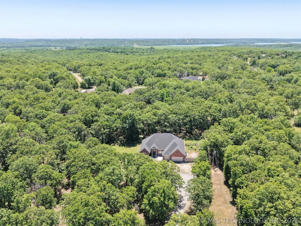 9074 W 157th Street Skiatook, OK 74070