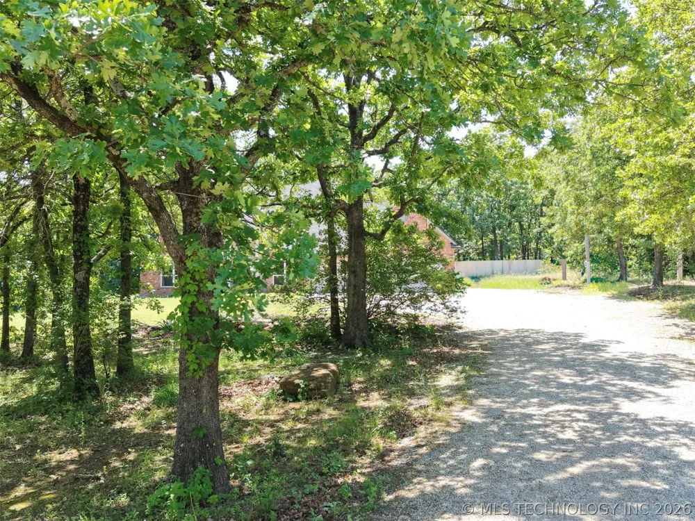 9074 W 157th Street Skiatook, OK 74070