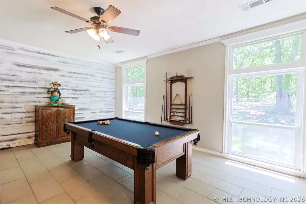 9074 W 157th Street Skiatook, OK 74070