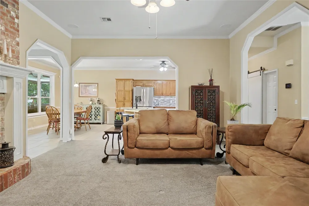 9074 W 157th Street Skiatook, OK 74070