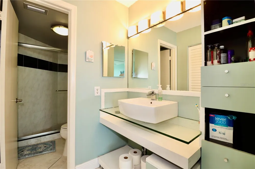 6219 PALMA DEL MAR BOULEVARD S #504 St Petersburg, FL 33715