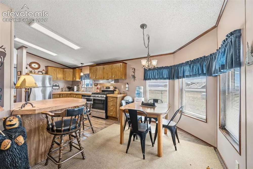 75 Sixth Street Como, CO 80432