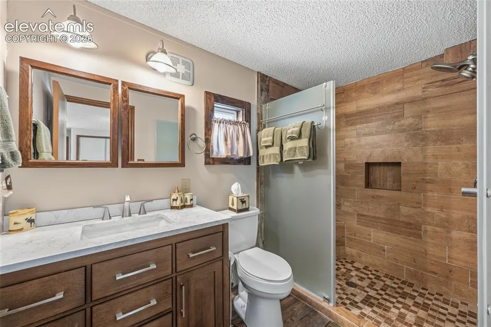75 Sixth Street Como, CO 80432