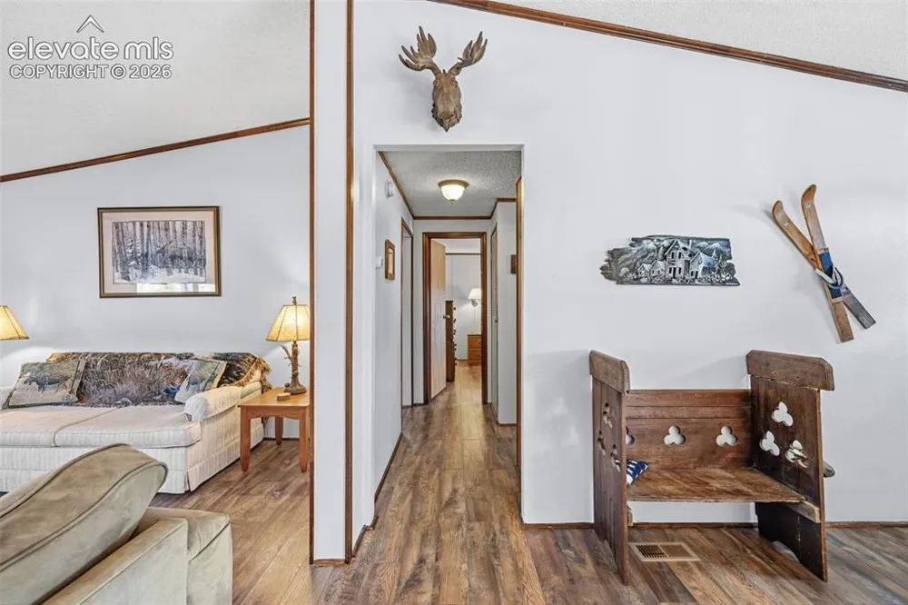 75 Sixth Street Como, CO 80432