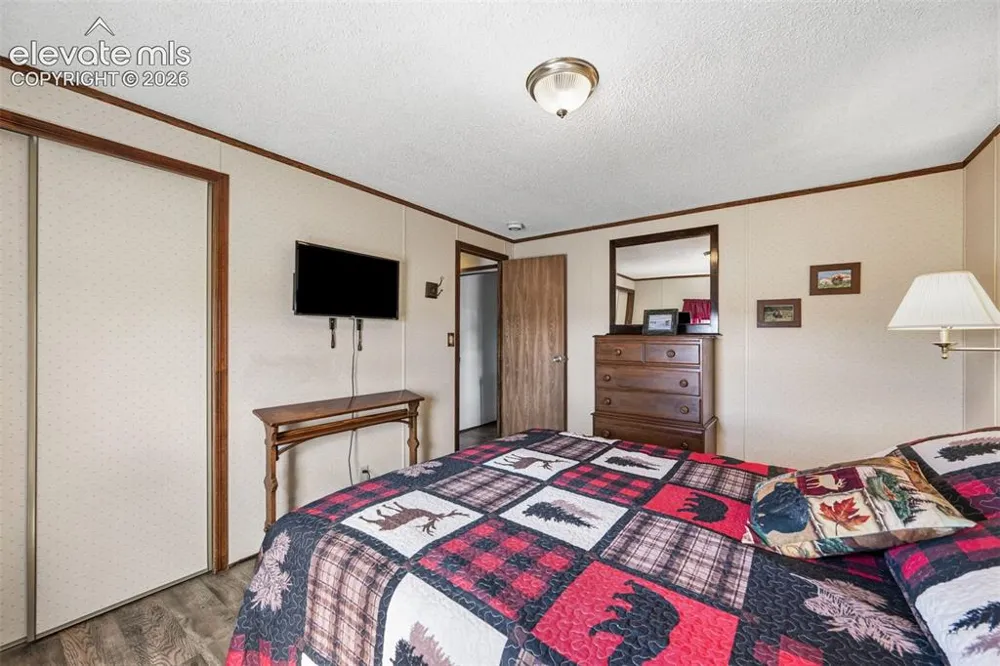 75 Sixth Street Como, CO 80432