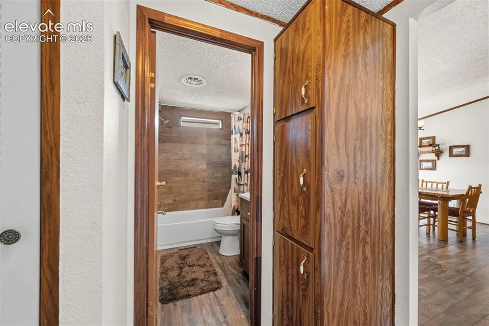 75 Sixth Street Como, CO 80432