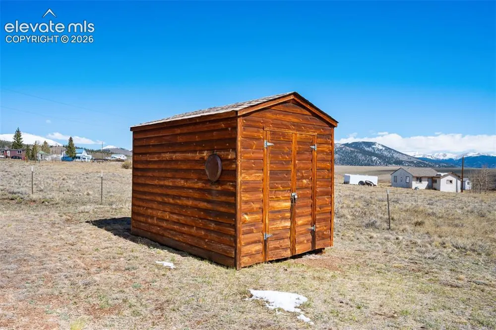 75 Sixth Street Como, CO 80432