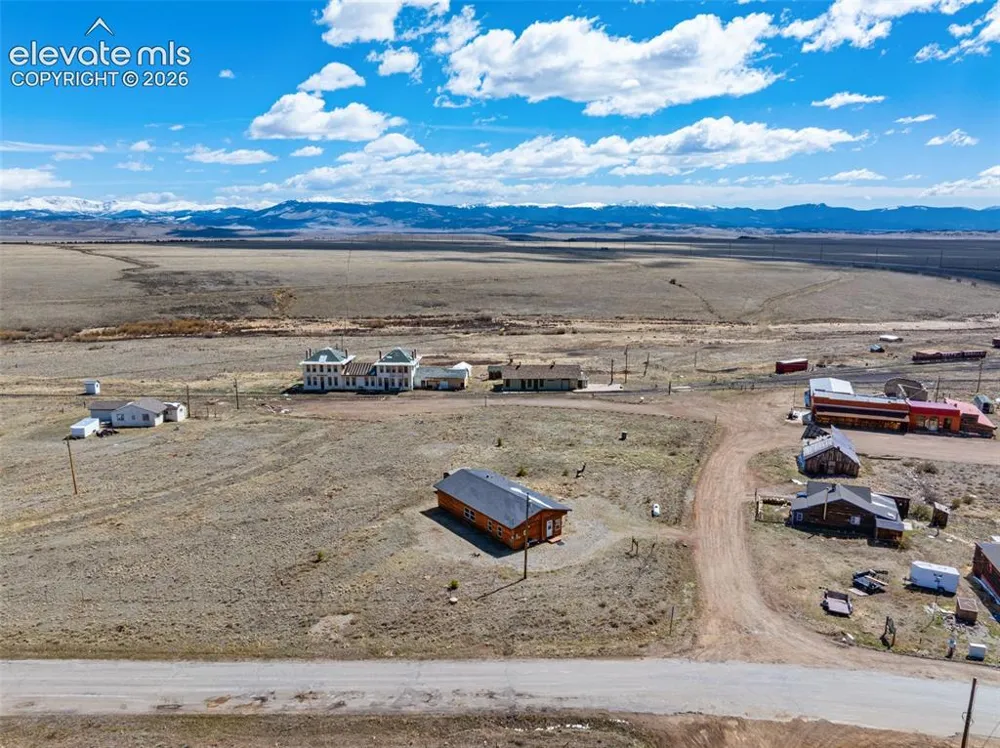 75 Sixth Street Como, CO 80432