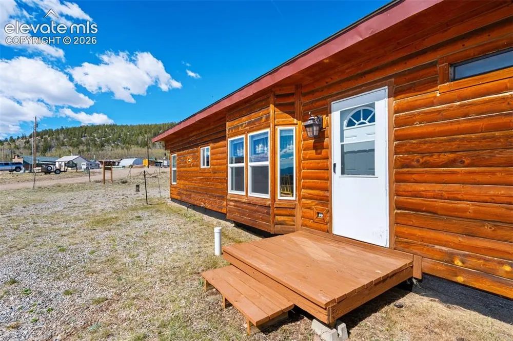 75 Sixth Street Como, CO 80432
