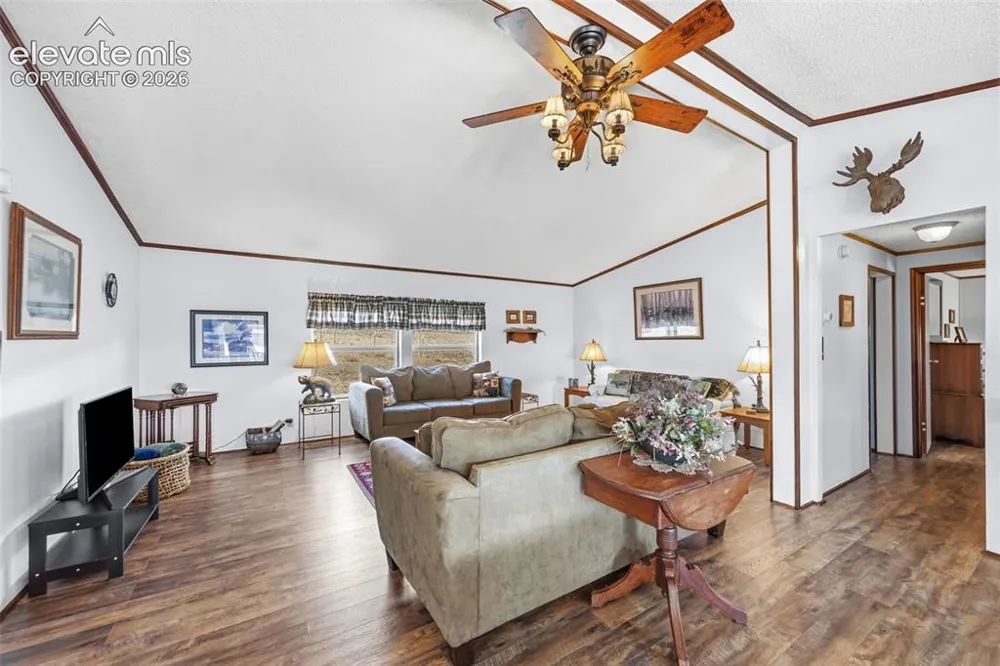 75 Sixth Street Como, CO 80432