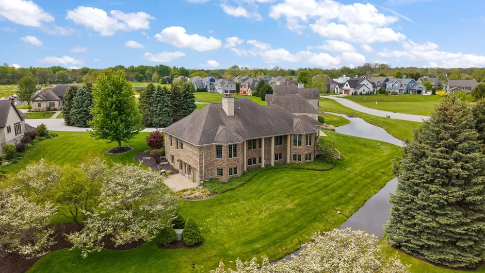 1340 Cantigny Court Chesterton, IN 46304