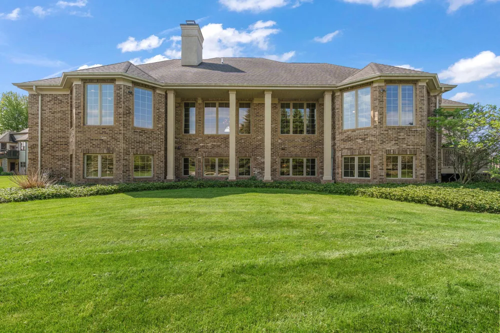 1340 Cantigny Court Chesterton, IN 46304