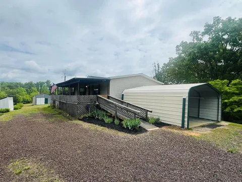 105 Lola Drive