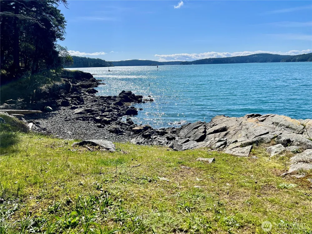 0 Haidah Street Center Island, WA 98221