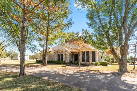 1199 Cedar Lane