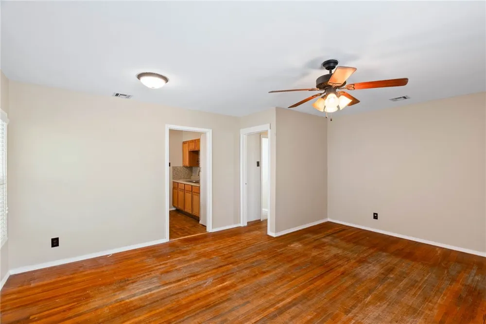 101 W Joyce Street Bishop, TX 78343