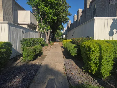 3780 Tanglewilde Street #501