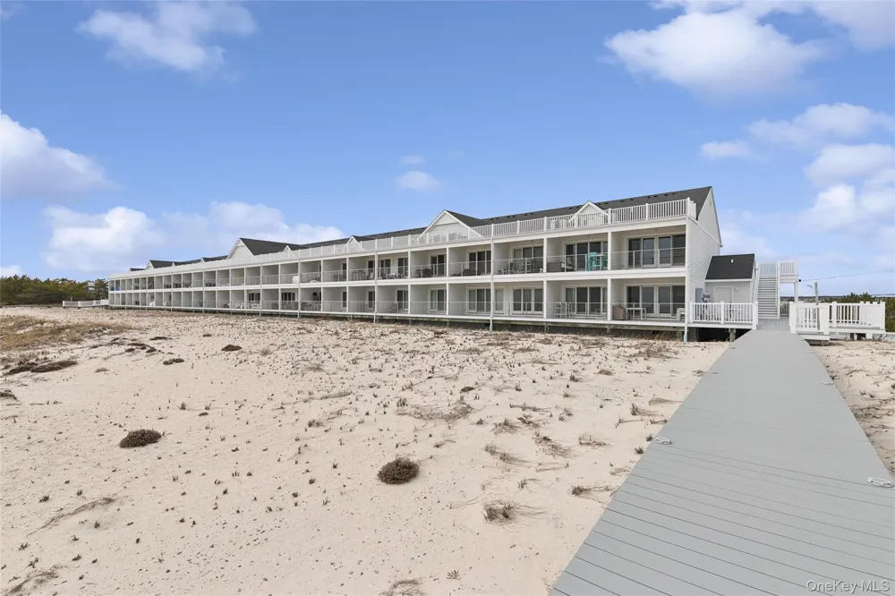 473 Dune Road #6A Westhampton Beach, NY 11978
