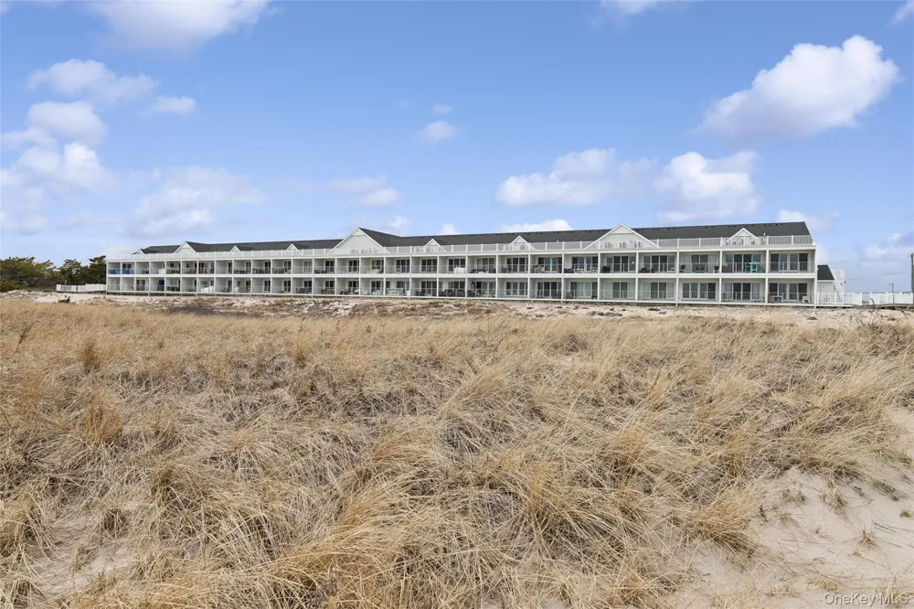 473 Dune Road #6A Westhampton Beach, NY 11978
