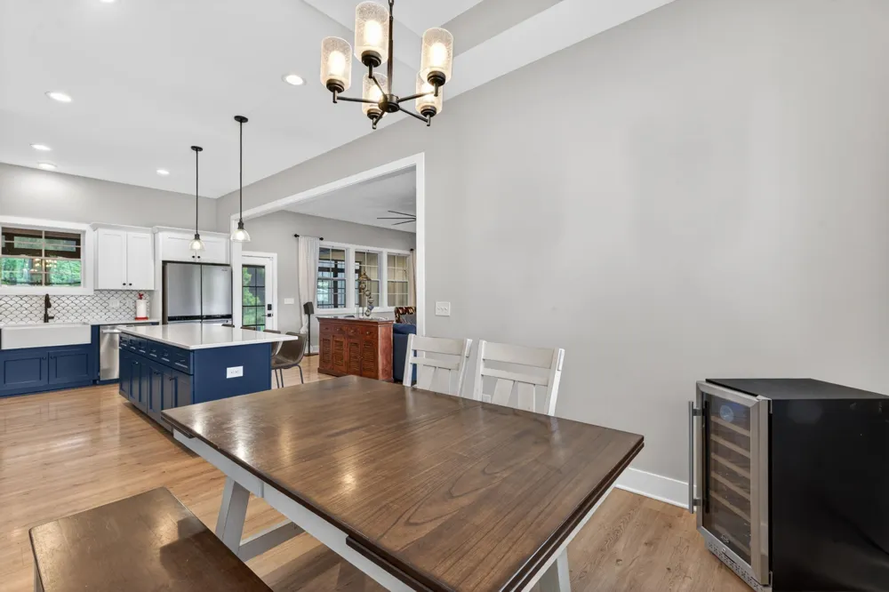 16111 Manchester Pike Christiana, TN 37037