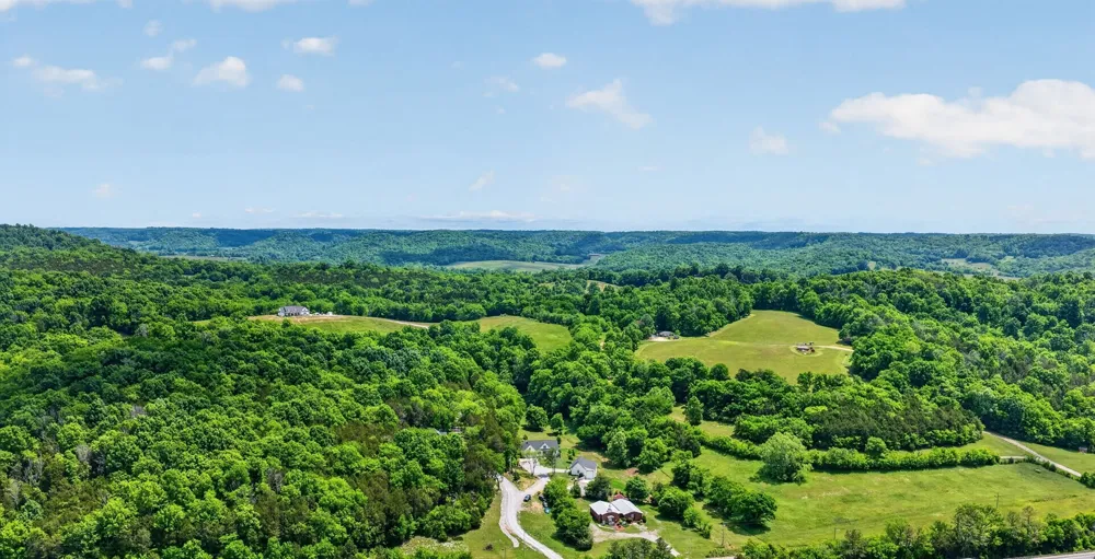 16111 Manchester Pike Christiana, TN 37037