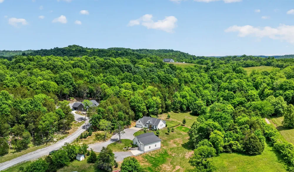 16111 Manchester Pike Christiana, TN 37037